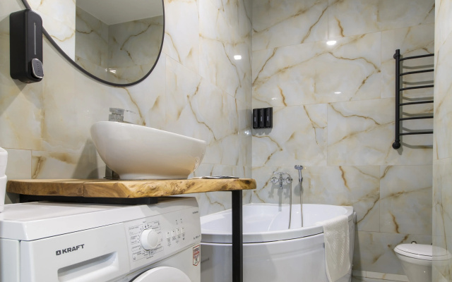 Apartamenty Dizajnerskaa kvartira v centre