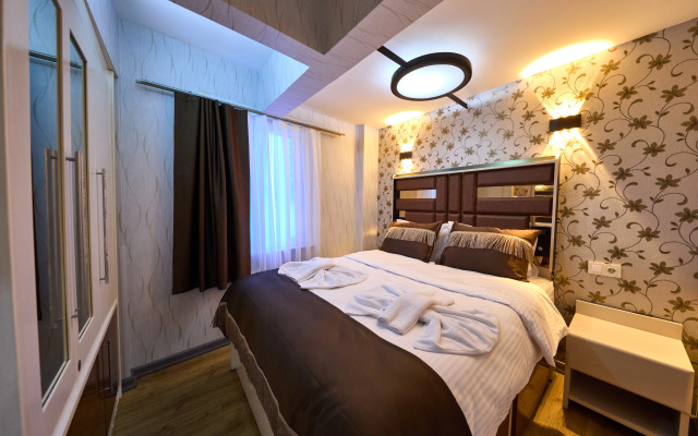 By Aydin Suite Hotel