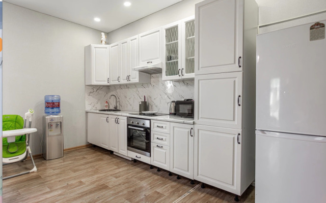 Na Dekabristov 17 Flat