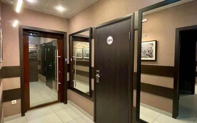 Отель Айхал