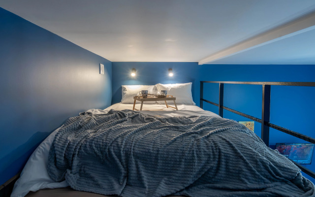 Studiya V Tsentre Peterburga Flat