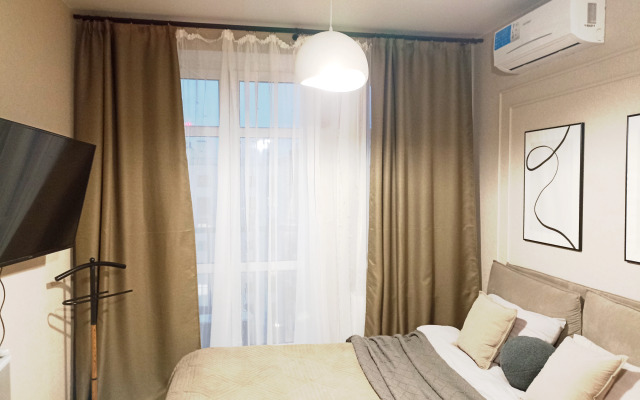 Stilnaya Studiya V Tsentre Flat