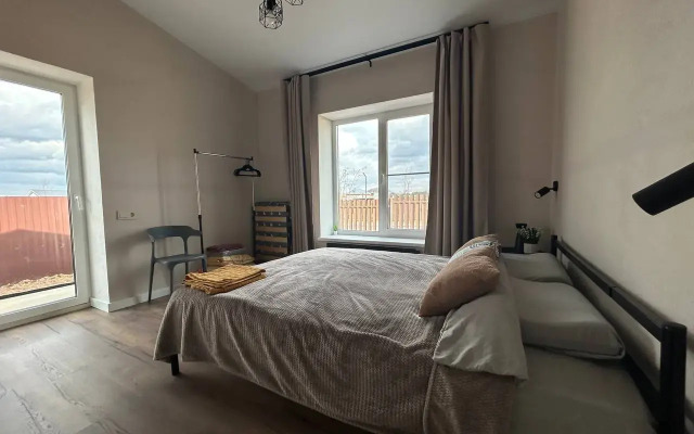 Uyutny U Ozera Private House