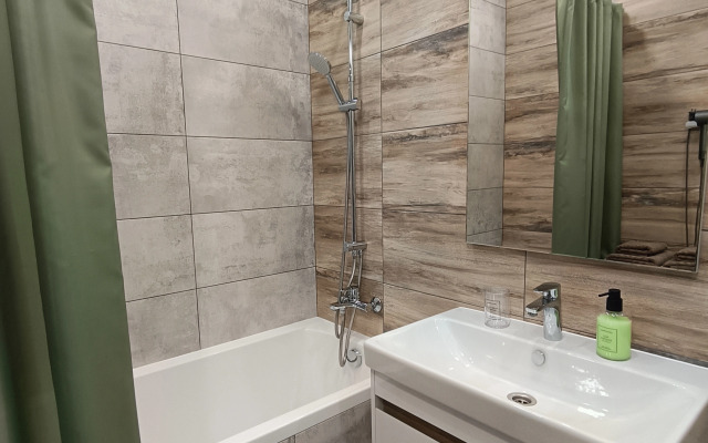 Апартаменты на Академика Сахарова, 79