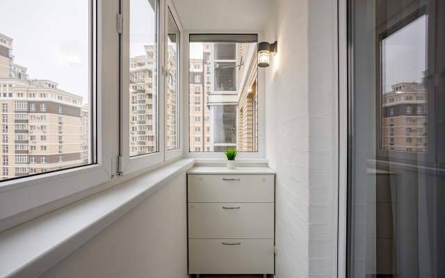 Na Kongressnoy Ekspograd Yug Flat