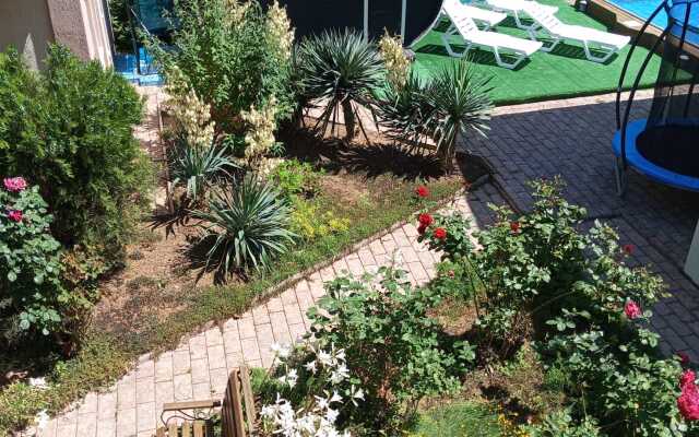 Гостевой дом Лето