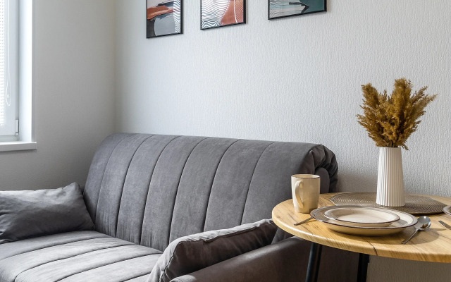 Na prospekte Geroyev Donbassa 11 Flat