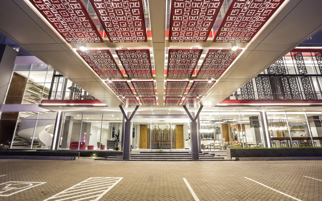 Отель Favehotel Pamanukan