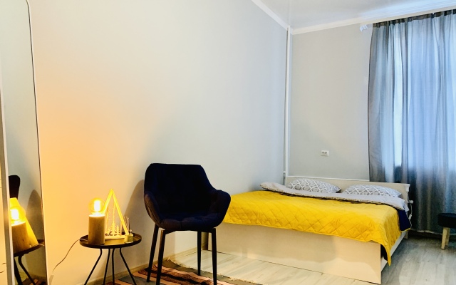 Апартаменты История