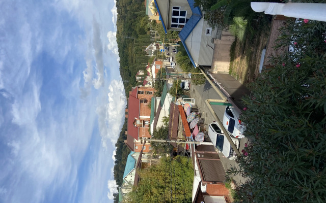 Na Prosvescheniya 152/2 Guest house