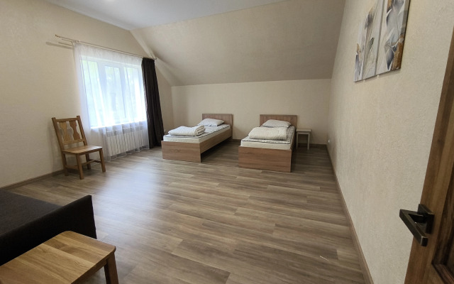 Bolshoy S Baney V Neelovo Private House