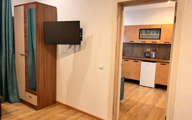 Evrodvushka S Otlichnym Remontom Flat