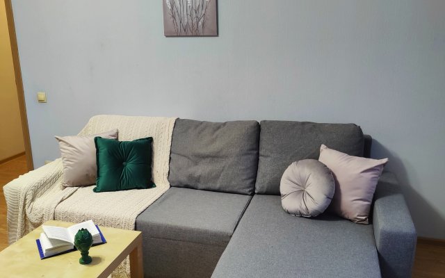 Na Ul Solnechnaya 82 Apartments