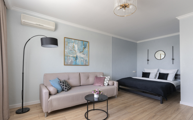 Na Plescheeva 8 Apartments