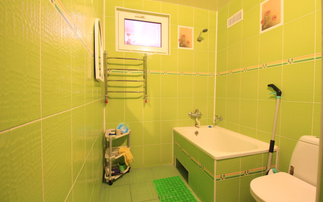 Квартира в Центре Набережная Адмирала Серебрякова 21