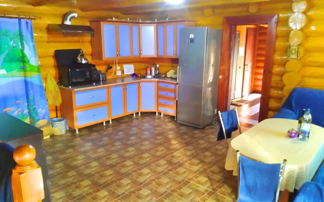 V Lesu U Morya Guest House