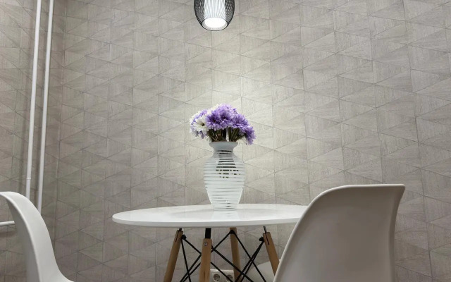 Na Vokzalnoy 7-145 Flat