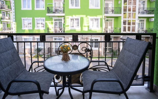 Red Apartments Art Layt Uilyyam Apartments