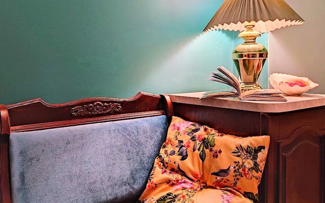 Квартира 4-комнатная в сердце Санкт-Петербурга