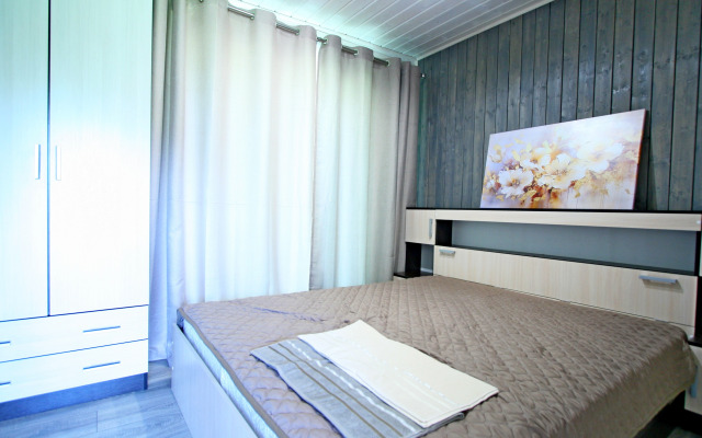 Частный Дом в Аренду Zaimka Трехкомнатный Малый