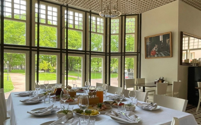 Usad'ba Admirala Lazareva Hotel