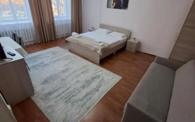 Aura Hotel