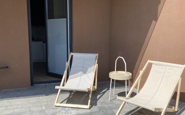 Квартира дизайнерская с выходом во двор