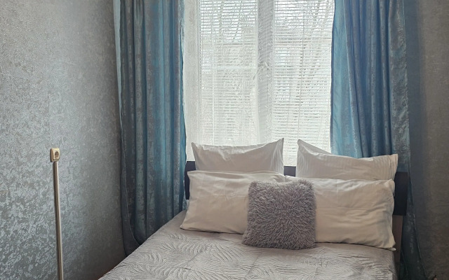 Prostornaya dvukhkomnatnaya vozle plyazha Flat