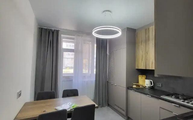 Uyutnye Apartamenty S Vidom Na Gory Flat