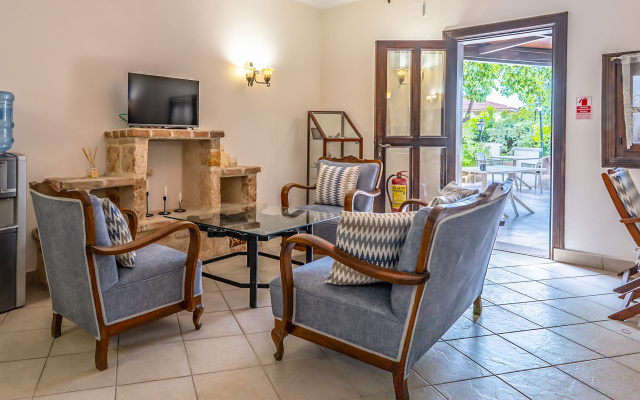 Morea Kaleici Hotel (Adult Only 16+)
