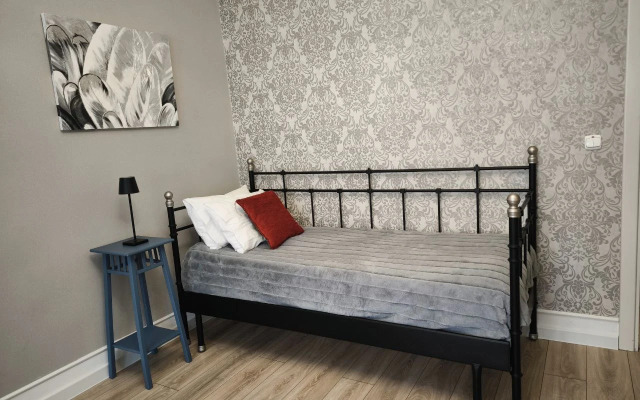 Квартира в центре у парка Луизы