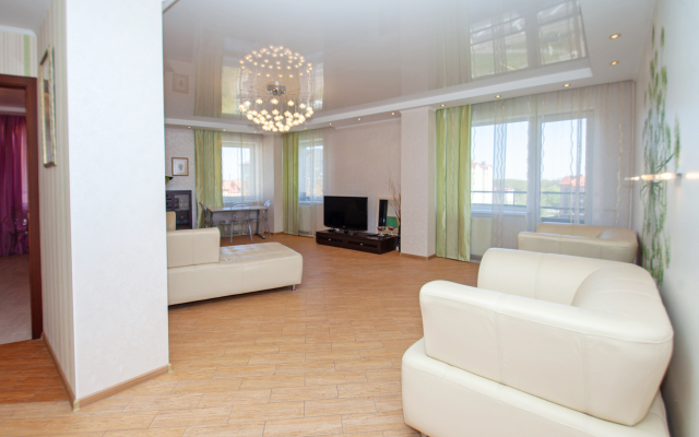 Апартаменты на улице Расковой 4