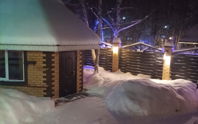 Sosnovaya Alleya V Dyadykino Guest House