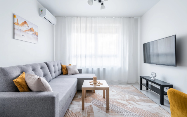 Квартира Евродвушка возле метро и ТЦ