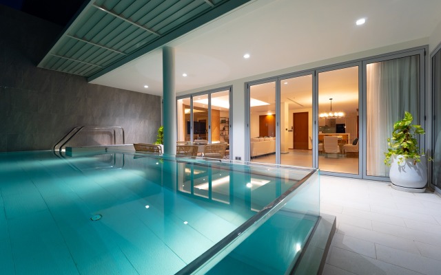 Prekrasnye Apartamenty s Basseynom v Laguna Phuket