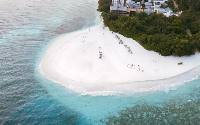 Salt Ukulhas Villa