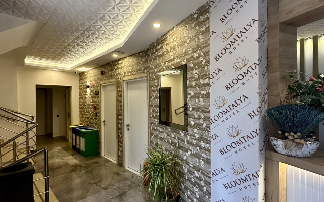 BLOOMTALYA Hotel