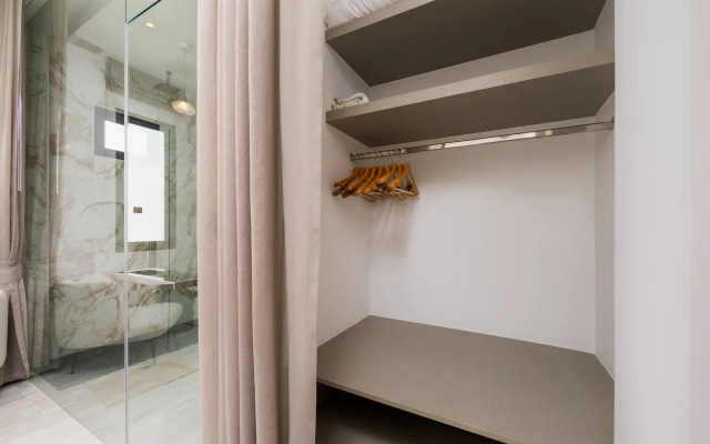 Satori 4BR by Tropiclook Villa