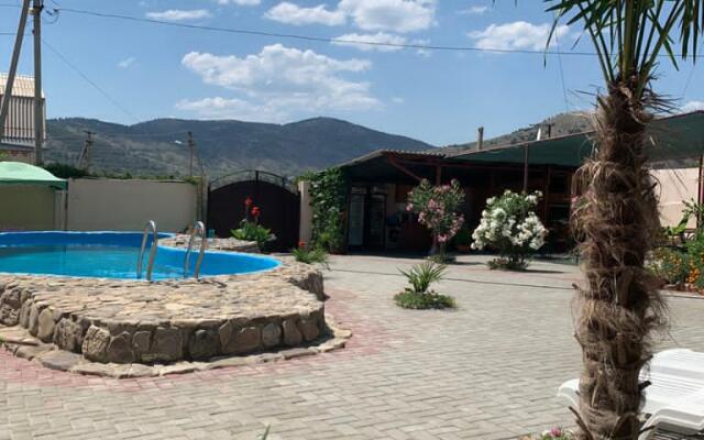 GUL'SANA Guest house