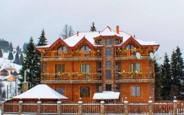 Mykola Shtefuriak Hotel
