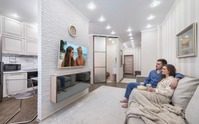 Апартаменты Admiral nearby Hilton 1