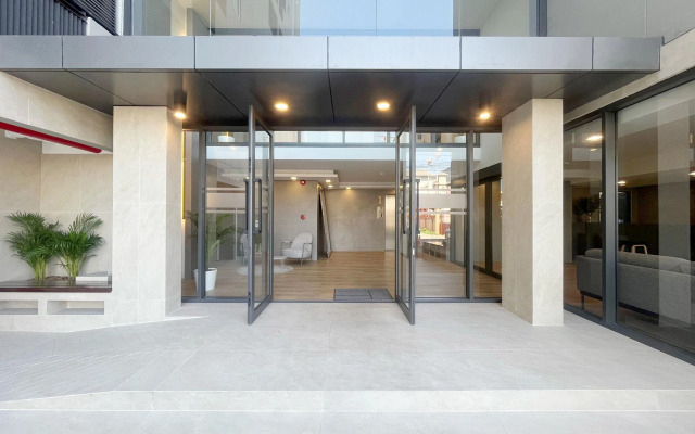 Отель UTD8 Hotel & Residence