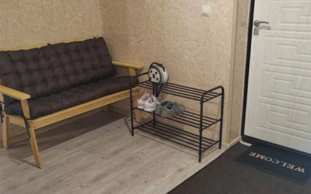 Na Ulitse Leonova 66 Flat