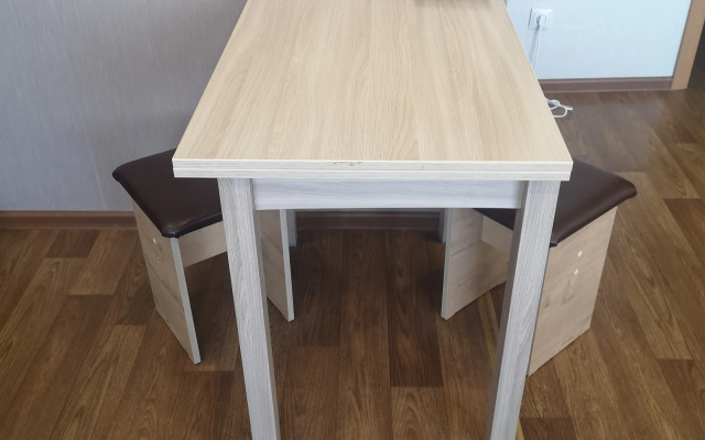 Uyutnaya, Chistaya Studiya na Druzhbe Narodov Apartments