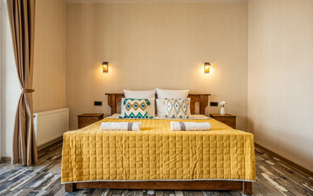 Вилла Семейная с Видом на Горы в Терсколе от Квартирукинг