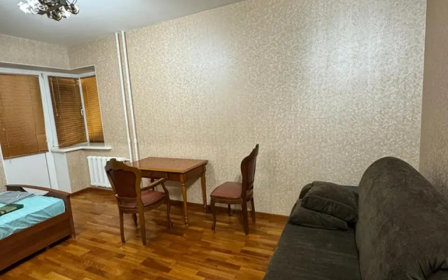 S Vidom Na Rodinu-Mat Flat
