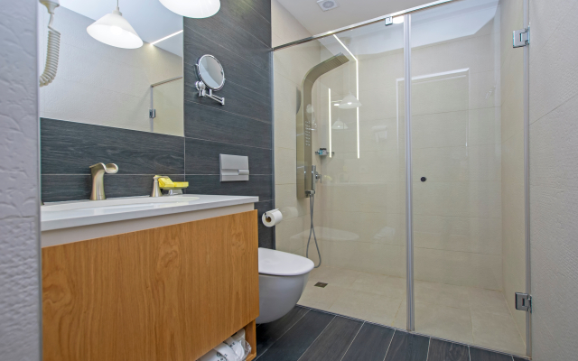 Cartez Hotel
