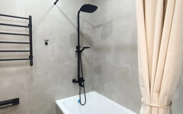 Na Bulvare Kuzymina 15 Flat