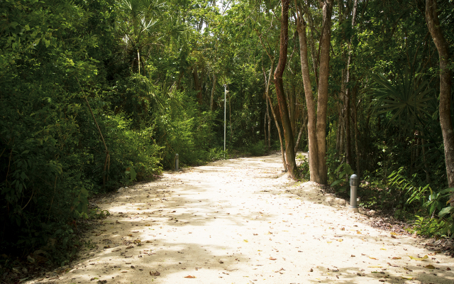 MBH Maya Bacalar Hotel Boutique