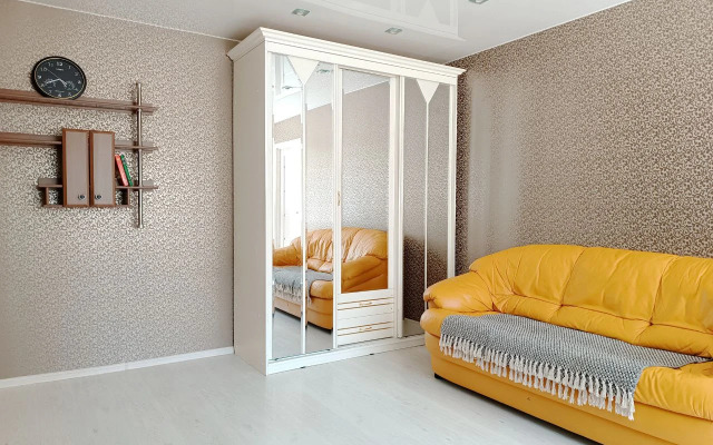 Apartamenty Chaykovskiy na Lenina 6 Flat